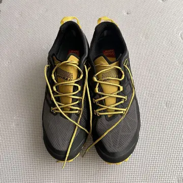 LA SPORTIVA AKYRA2. 26.5 cm 남성용
