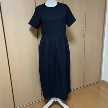 블랙 반팔 롱 원피스 M 사이즈 새상품