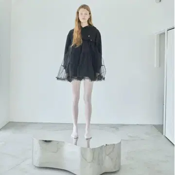 볼륨 튤 후드 집업