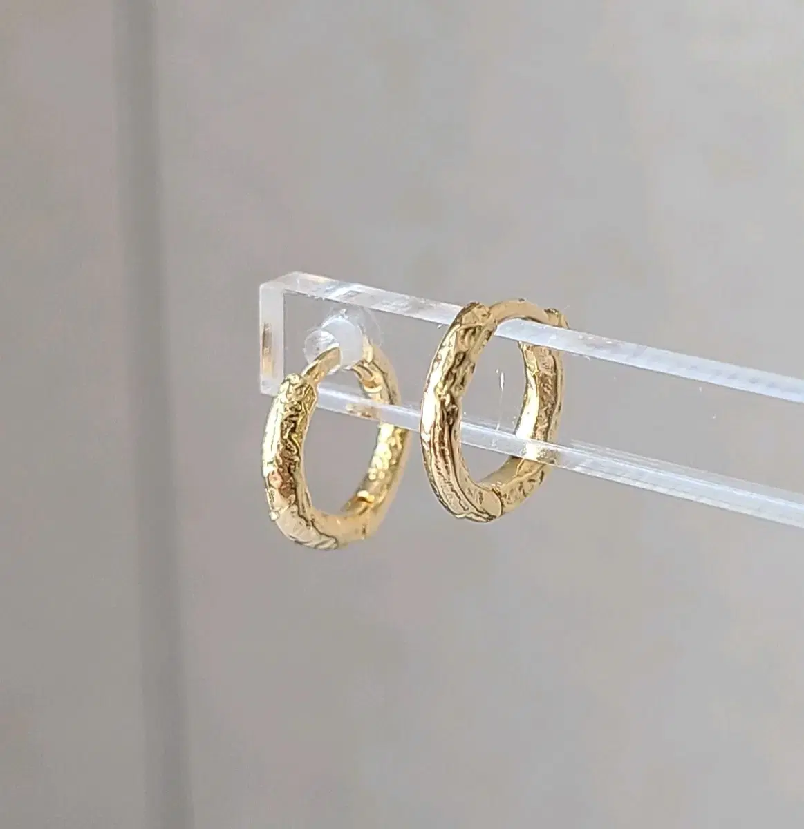 Rough Mini One-Touch Earrings _2 Colors
