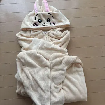 치이카와 (먼작귀) 토끼 인형옷