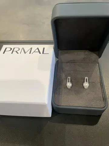 (PRMAL) 더블 리프트 진주 귀걸이