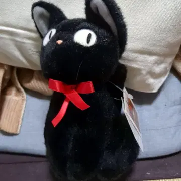 지지 봉제 인형 블랙 컬러 빨간 리본