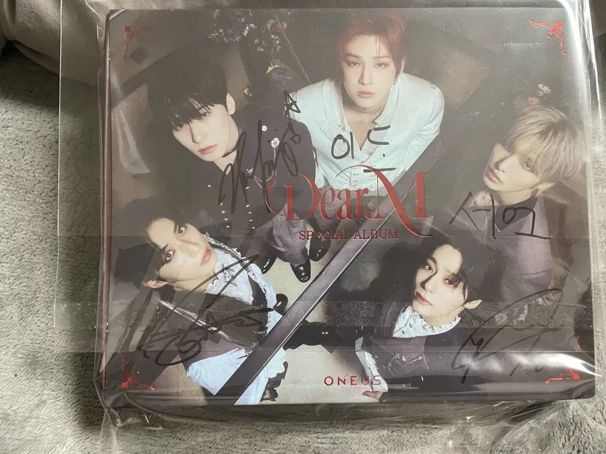 [New Product] ONEUS Special Album Signed Album