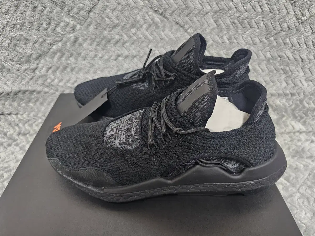 [280] Y-3 SAIKOU SAIKOU Triple Black AC7197