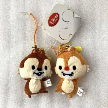 디즈니 스토어 칩과 데일 봉제 인형 배지 스트랩 마스코트