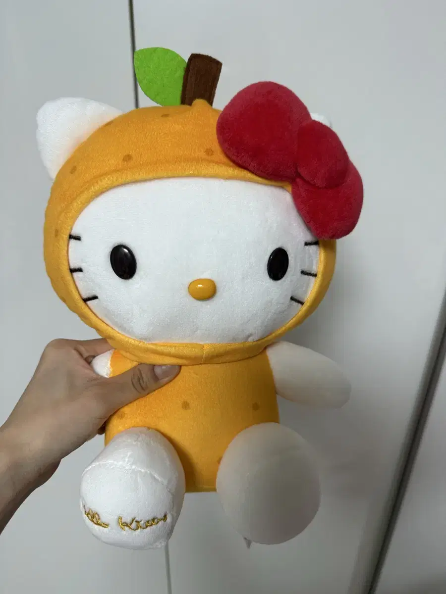 헬로키티 오렌지 인형