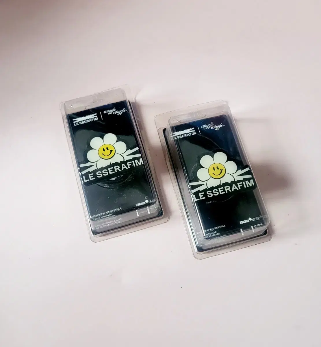 르세라핌 위글위글 그립톡