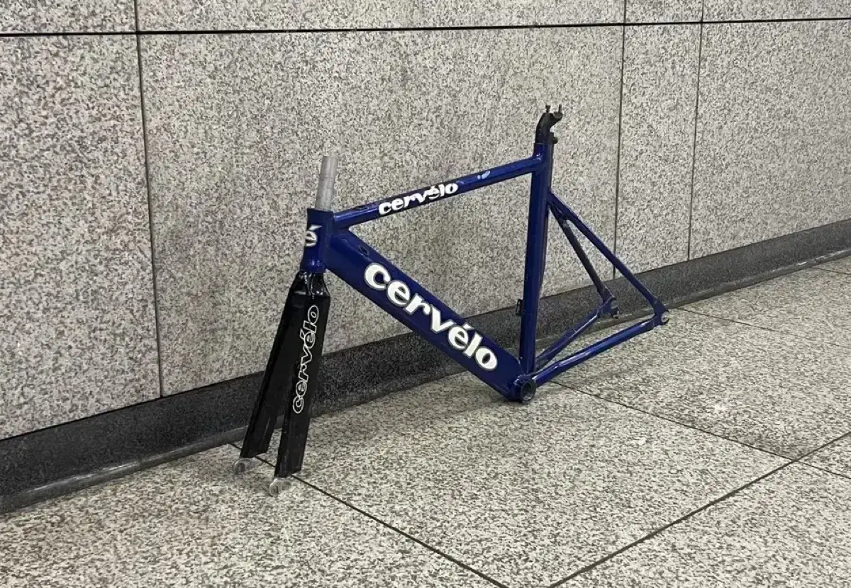 Cervelo p2k TT bike frameset