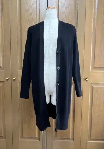 바니즈 구매 미사용 가디건 777번