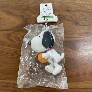 스누피 정원 한정판 봉제 인형 키 볼더 제주도