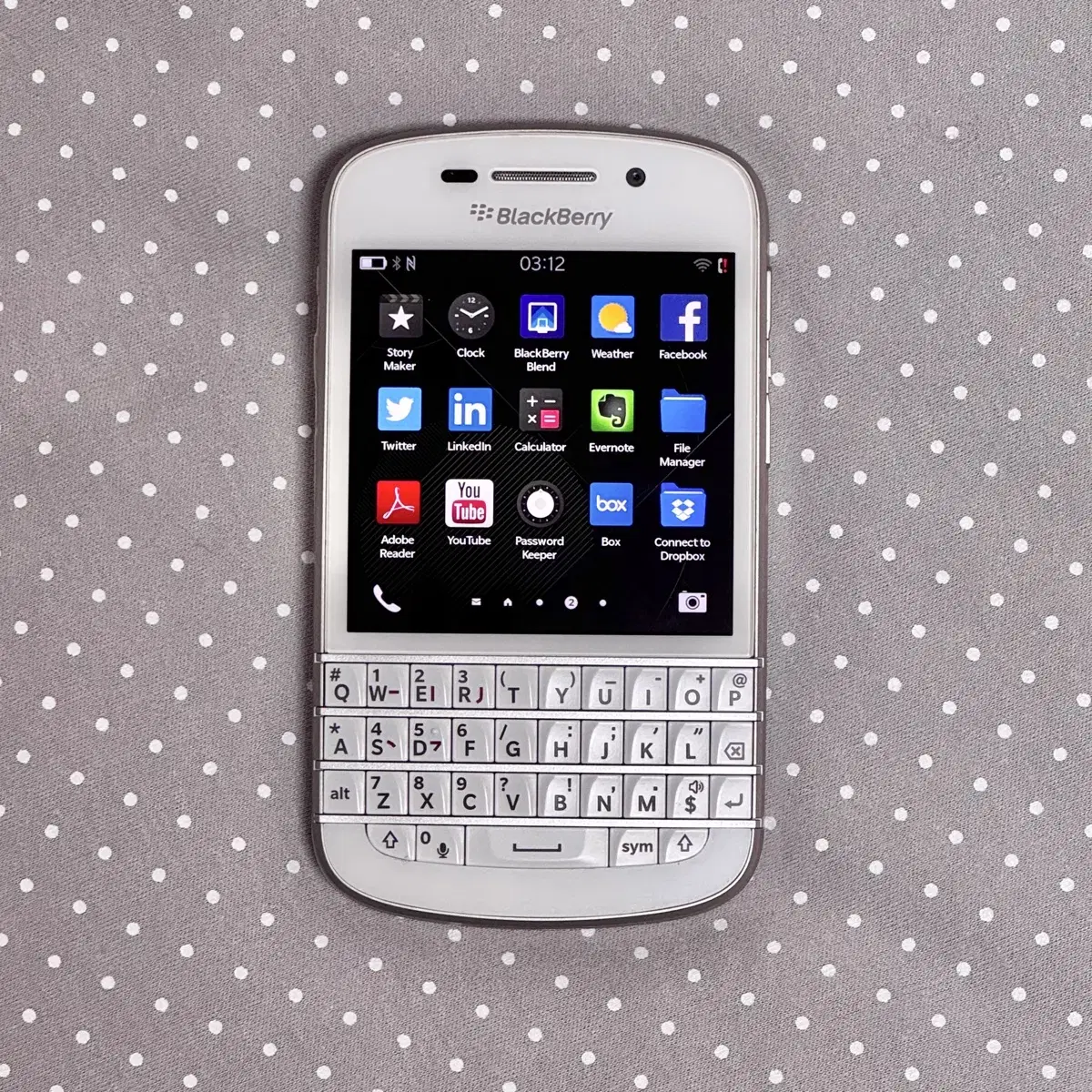블랙베리 Q10 화이트