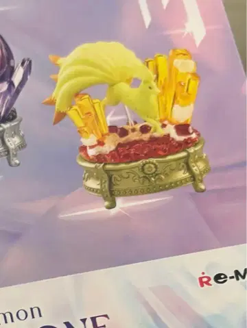 포켓몬 젬스톤 컬렉션 빛나는 신비의 기적 큐콘 외부 박스 포함