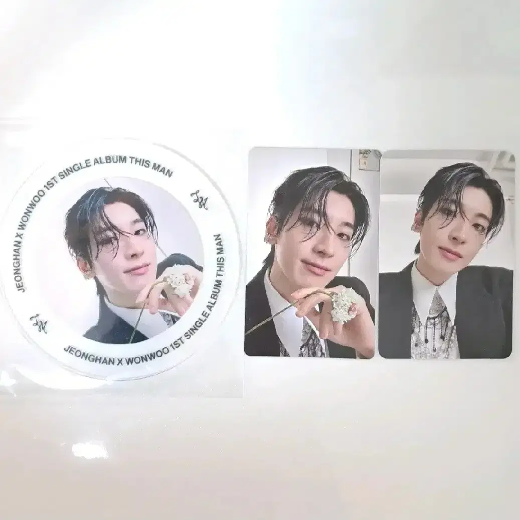 급전)THIS MAN 세븐틴 정한 원우 위버스 특전 포카 + 일포 흑발