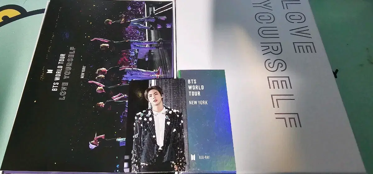 BTS 럽셀콘 뉴욕 블루레이 (석진포카)