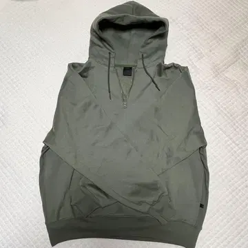 다이와 피어39 22aw 지퍼 후드티 L 사이즈