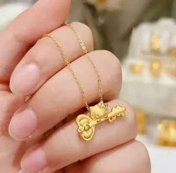 산리오 골드 키티 열쇠 디자인 목걸이