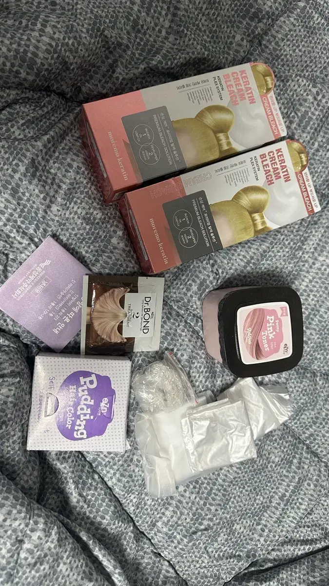 More More Bleach + E.ji Pudding Hair Dye P.o. Pink + Panola No Yell Complementary Color Shampoo