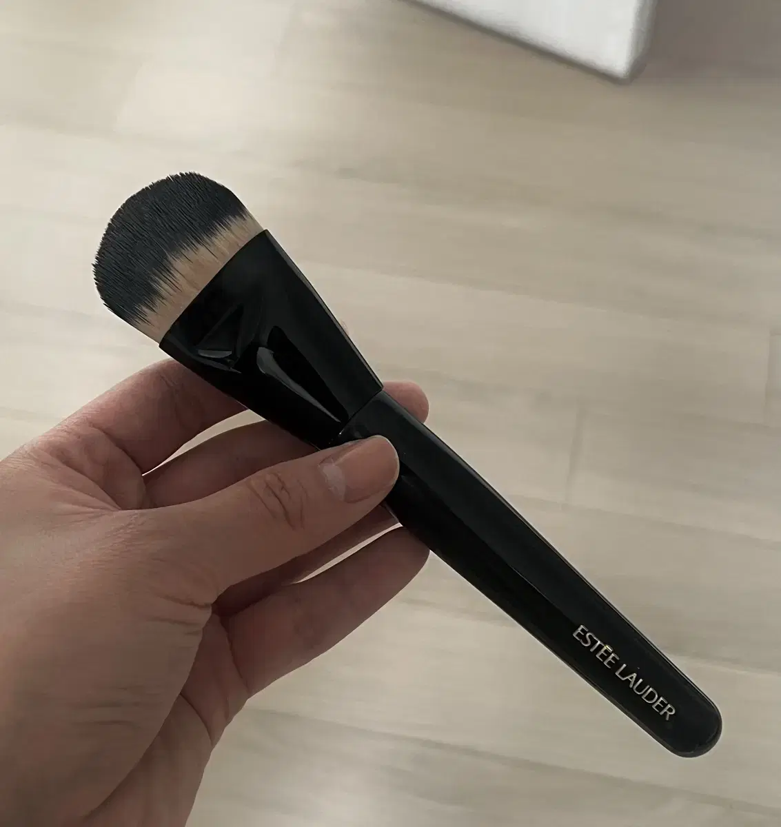 Estée Lauder Foundation Brush