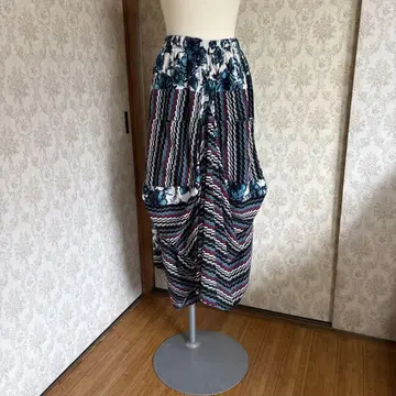 패턴 토르소 마네킹 롱 변형 스커트 개성적인 스커트