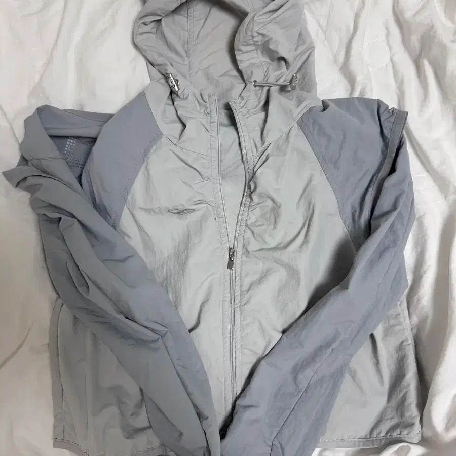 Hug Your Skin Bolero Windshell Windbreaker Gray #바람막이 Hug Your Skin Bolero Windshell Windbreaker Gray #바람막이