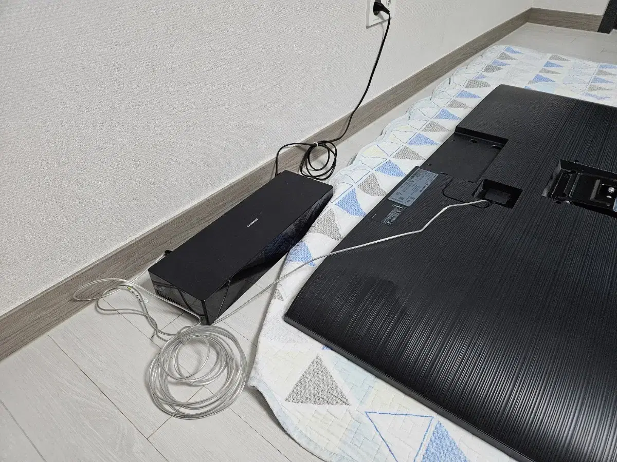 삼성원커넥터 전원,케이블선포함 팝니다