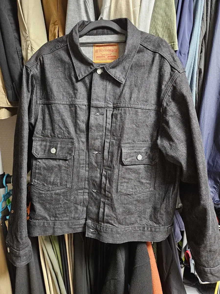 Outstanding 2nd Generation Denim Jacket Black (M)