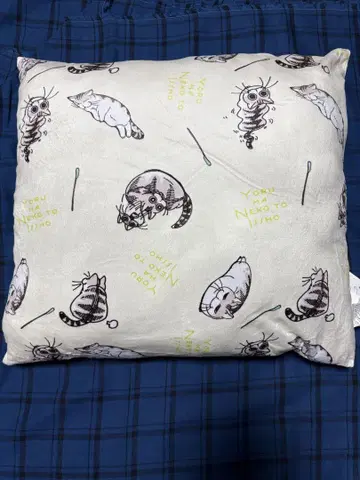 밤에는 고양이와 함께 쿠루가 아베일 등받이 쿠션 2