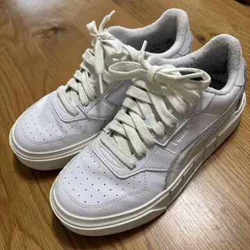 푸마 스니커즈 통굽 23cm