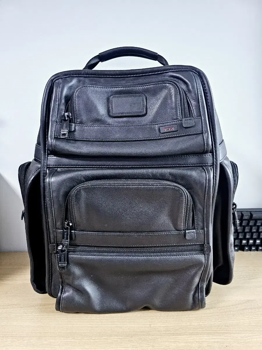 TUMI 가죽 백팩 965780H 정품