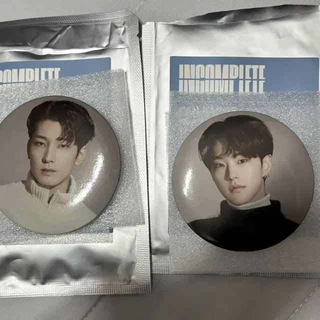 세븐틴 원우, 호시 인컴플릿 뱃지 일괄 판매