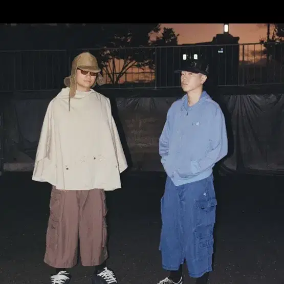 【あまみ】SE TECHNO CARGO PANTS AAA 2] Hyuk Oh AAA SE Techno Cargo Pants - Black on Bunjang