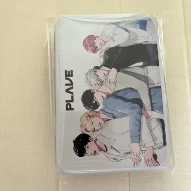 플레이브 메디힐 2차포카 + 틴케이스