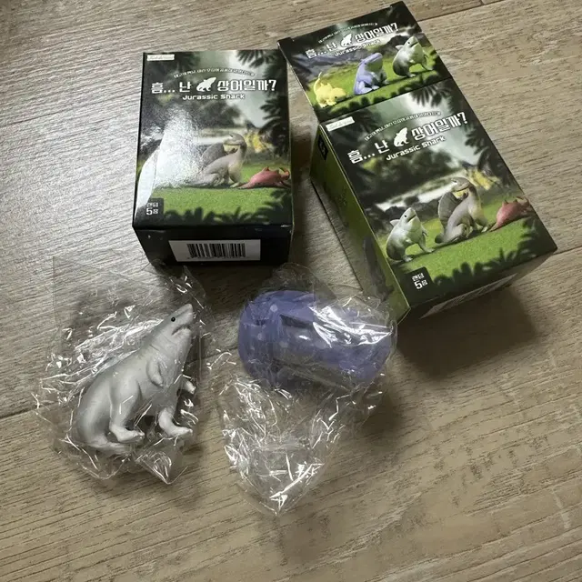 공룡이되고싶은 상어 파규어