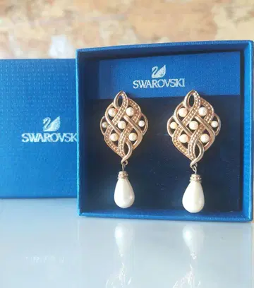 SWAROVSKI 크리스탈 펄 귀찌 스와로브스키