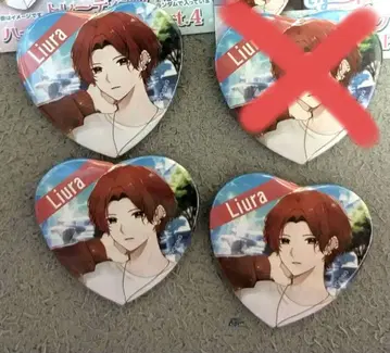 훼미리마트 이레이스 트레이딩 하트형 캔뱃지 리우라 세트