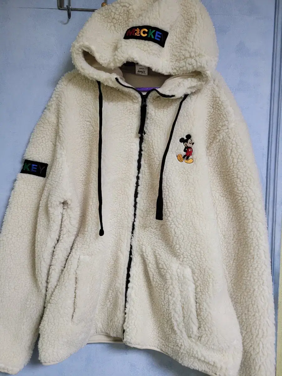 Winter Jumper Tack 1