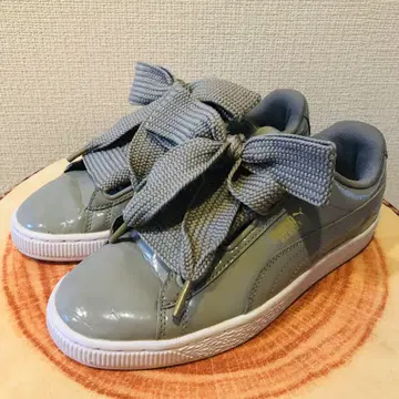 푸마 바스켓 하트 페이턴트 그레이 23cm
