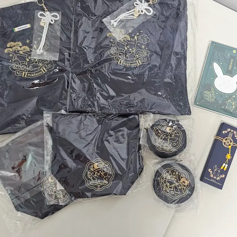 한정판 포켓몬 전통에디션 전부 다 드려요!
