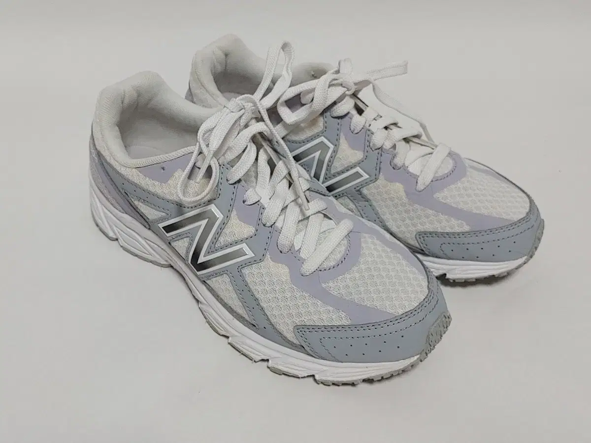뉴발란스 480v5(240)