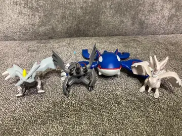 [새상품급] 포켓몬 피규어 세트 카이오가 제크롬 레시라무 큐레무