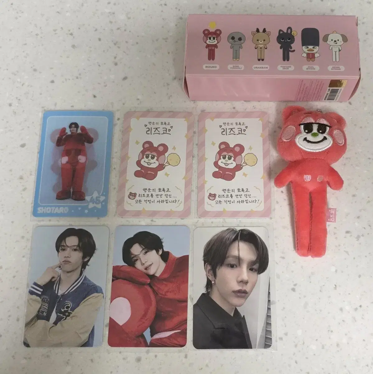 라이즈 팝업 트레카+럭키카드+롱다리키링set 쇼타로(리즈코) 일괄 양도
