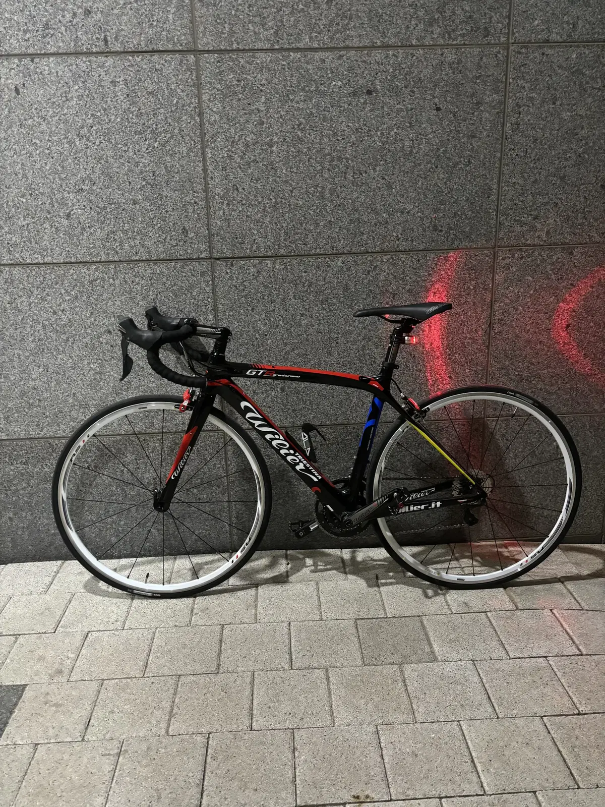 윌리어 gtr 트리에스티나 울테크라 카본로드 픽시 대차