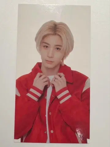 boynextdoor 보넥도 카페 입장 혜택 티켓 카드 이하