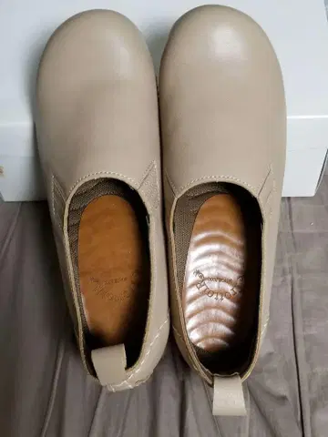 Trottoir 트로토와르 슬립온 베이지 천연 가죽 24.5cm