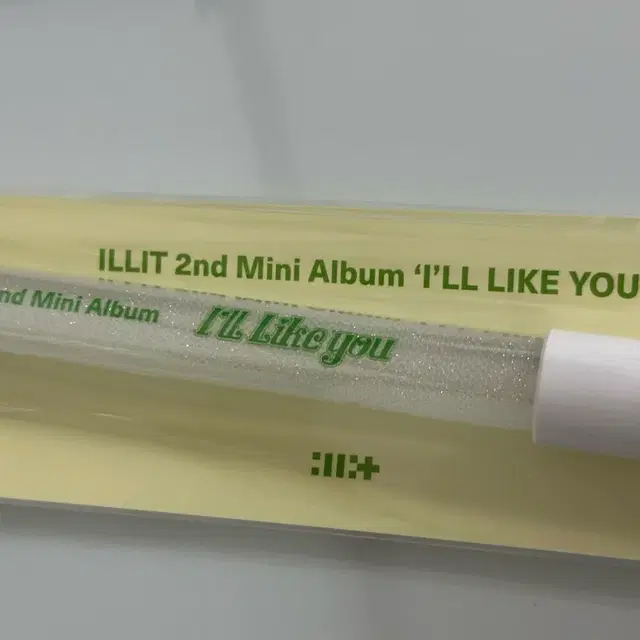 아일릿 임시응원봉 체리시 illit