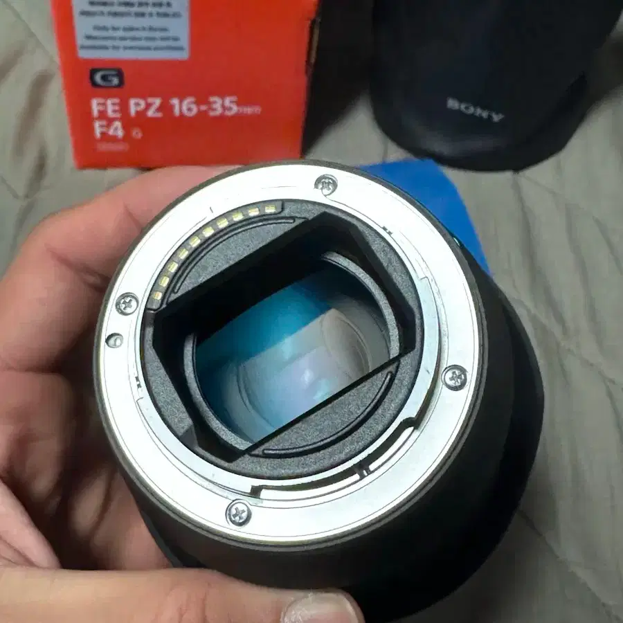 16 35mm F2 Sony 1635z Sony Vario-Tessar T* FE 16-35mm F/4 ZA OSS