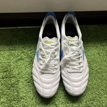 모렐리아 네오 4 즉시 완판 모델 25.5cm