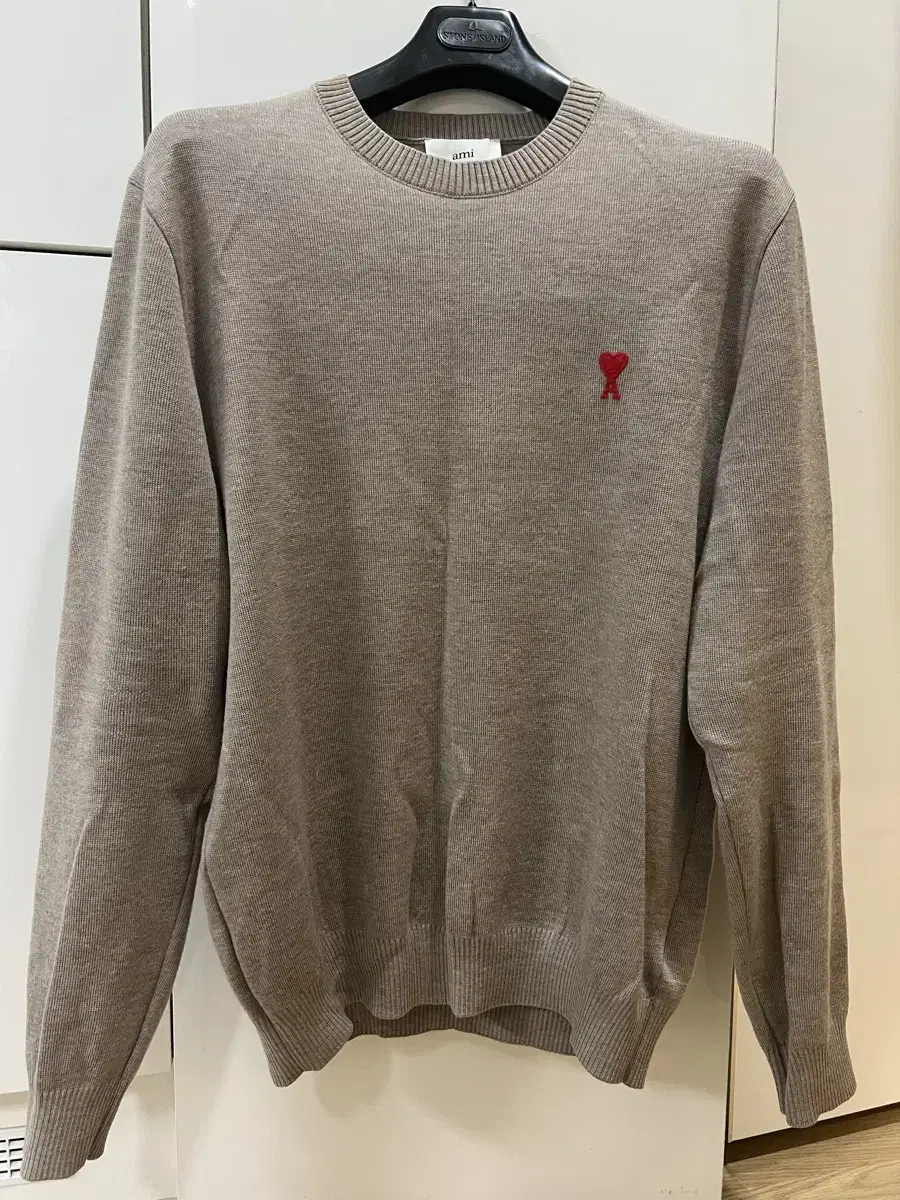 23fw 아미 베이지니트 xl (새상품