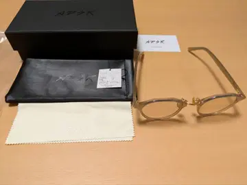 A.D.S.R SATCHMO palekhaki 2025년 봄/여름 모델
